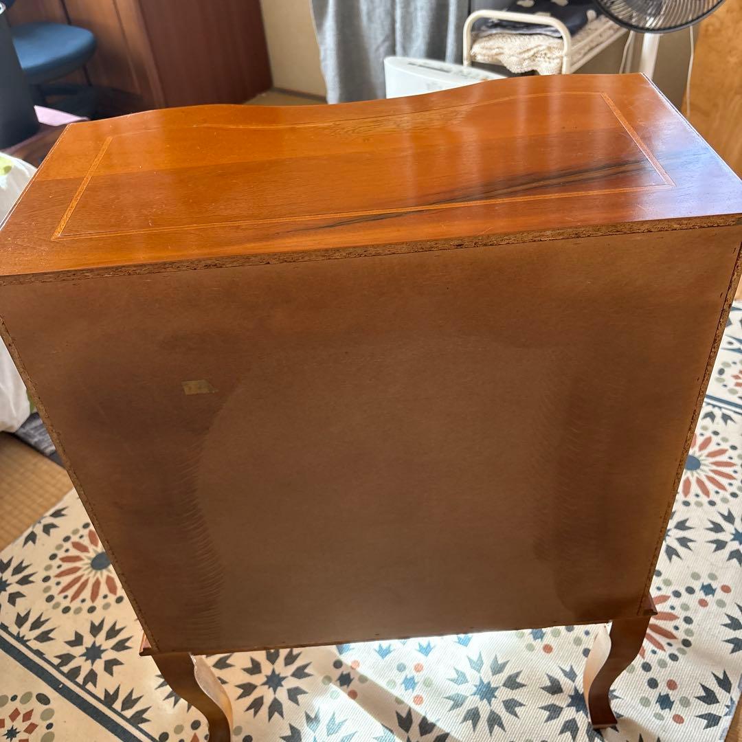 イタリア　象嵌細工 木製チェスト 3段 引き出し付き　サイドボード