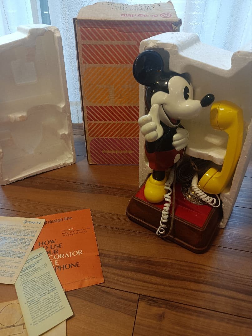 超希少　 　ウォルトディズニー　ミッキーマウス電話機