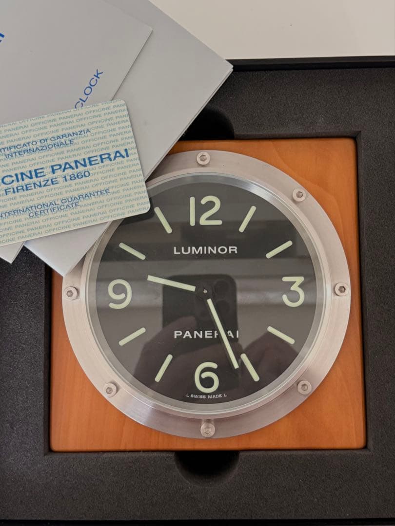 パネライ　ルミノール　置き時計