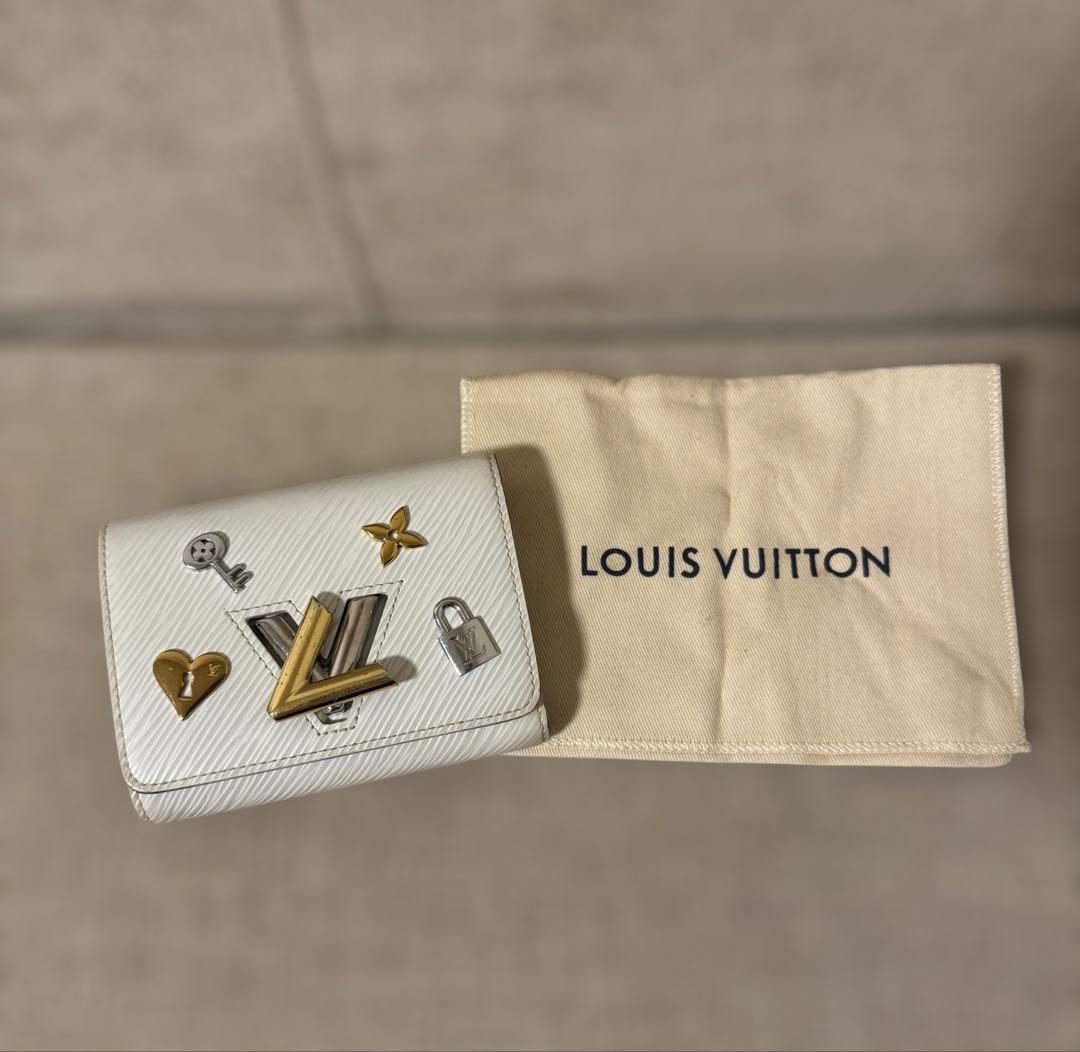 Louis Vuitton 三つ折り財布 エピレザー ホワイト 限定・廃盤モデル