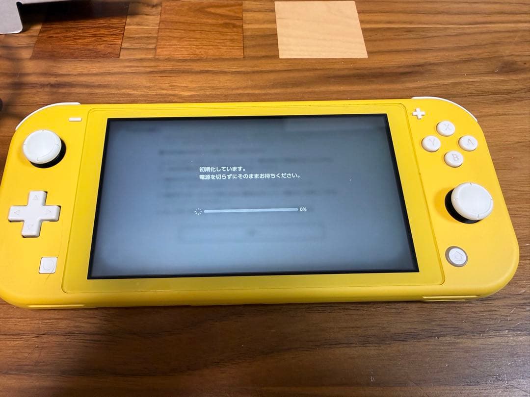 Nintendo Switch Lite イエロー 充電器、ケース付き