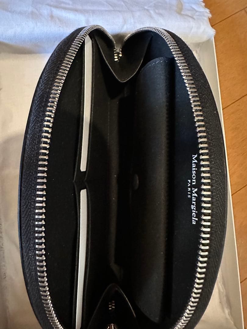 バッグ Maison Margiela MICRO HALFMOON HAND POUC