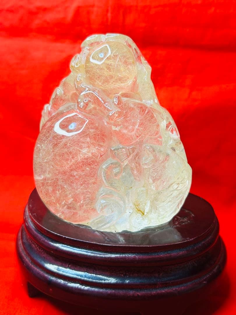 水晶 魚彫刻 約10cm 木製台座付き