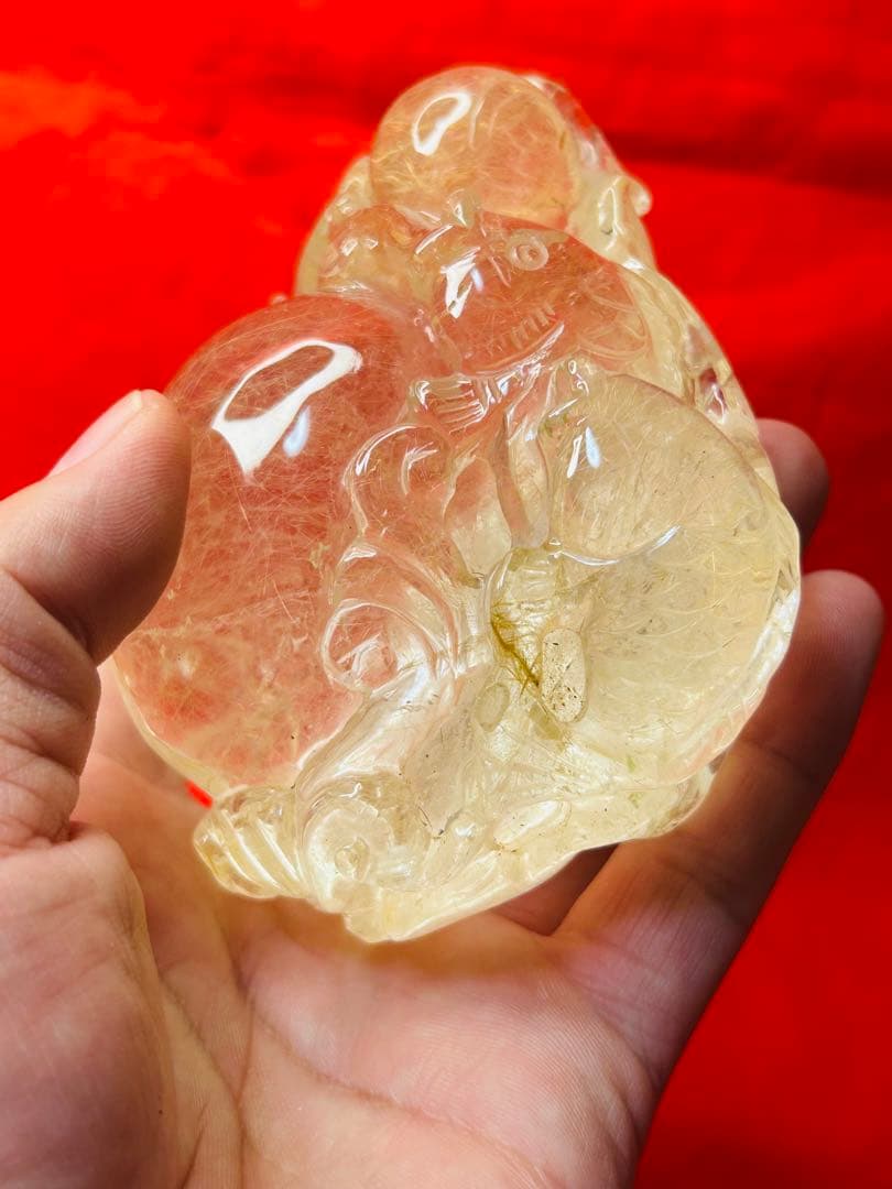 水晶 魚彫刻 約10cm 木製台座付き