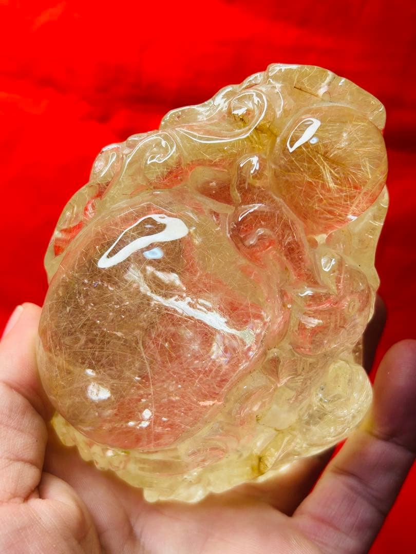 水晶 魚彫刻 約10cm 木製台座付き