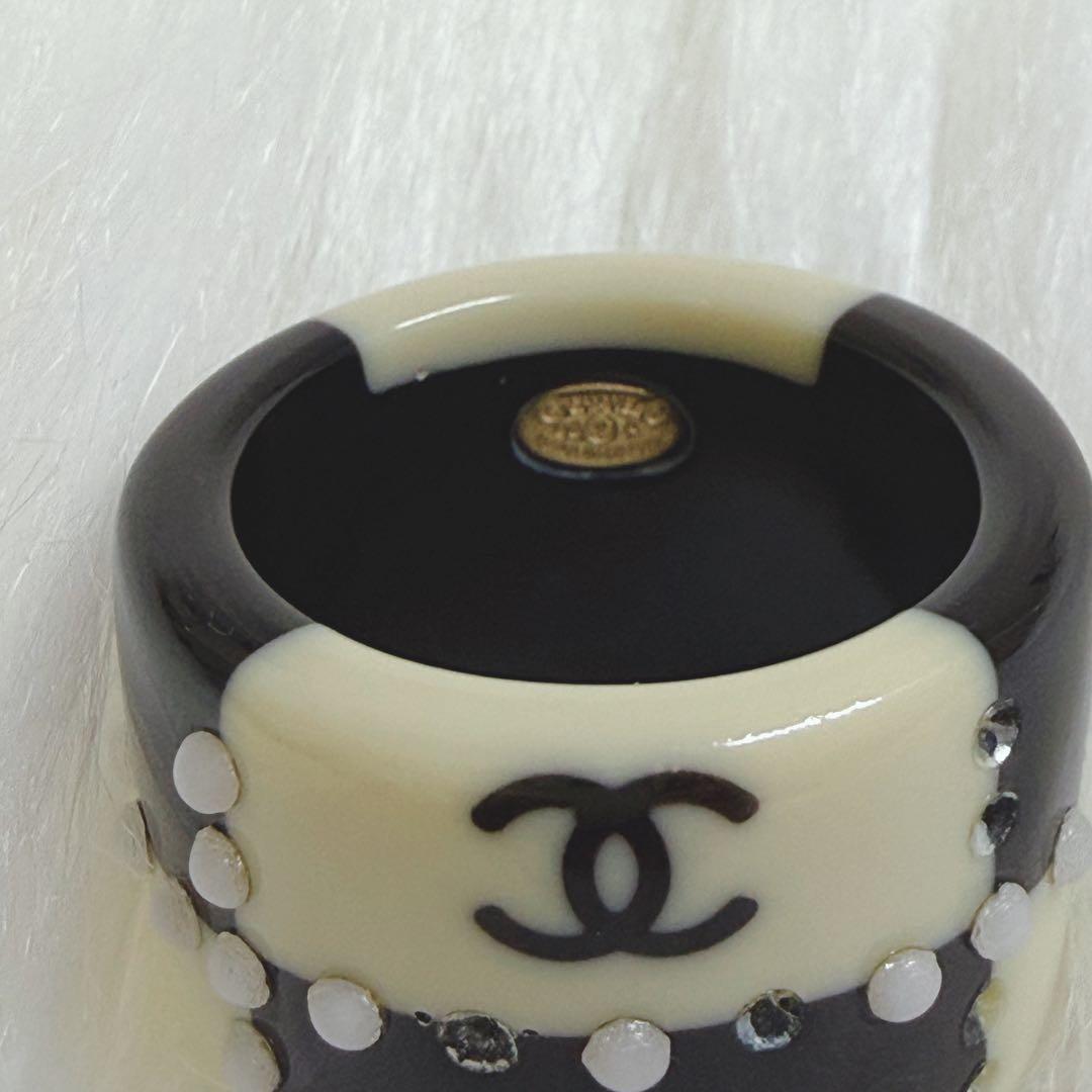 a*️様 Chanel シャネルリング 黒とアイボリー リング 指輪