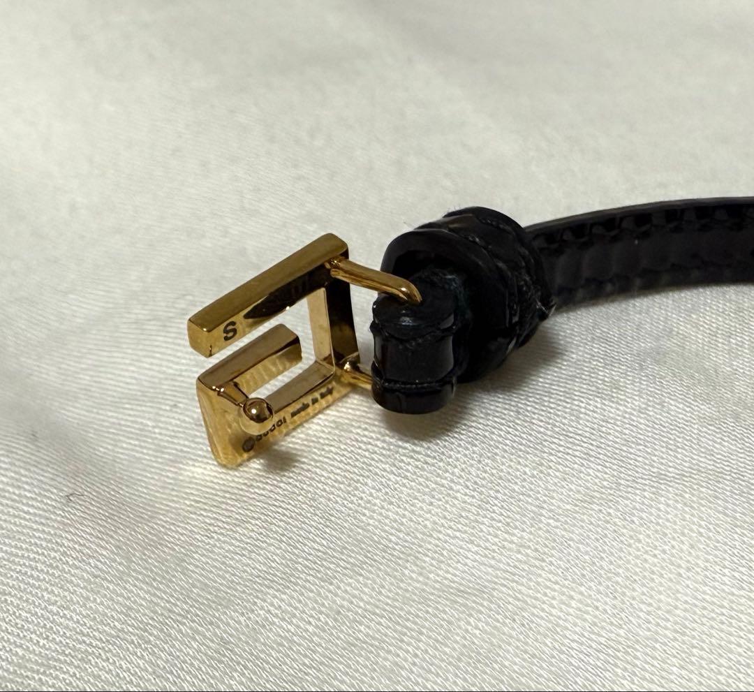 グッチ スクエアGエナメルブレス ブラック