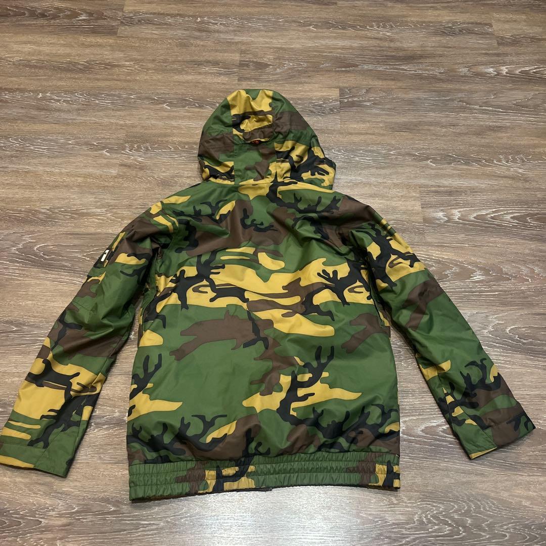 バートン　S 美品　ボードウェア　男性　 メンズ　普段つかいにも　ジャケット