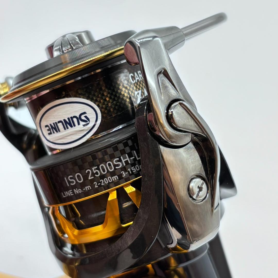未使用 DAIWA 15トーナメントISO 2500SH-LBD 055466
