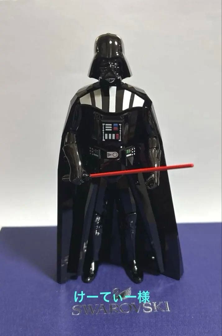 スワロフスキー　スターウォーズ　ダースベーダー