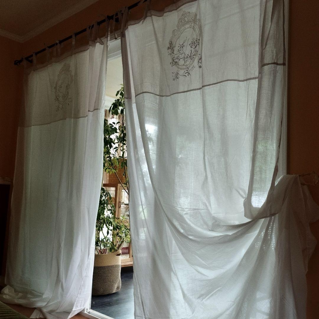 フレンチシック　ふんわりコットン　グレー×白　紐結カーテン　ペアカーテン　2枚