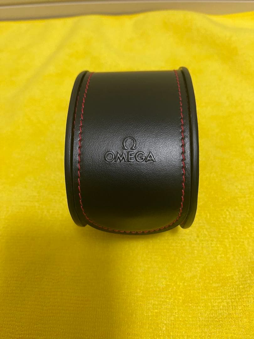 OMEGA純正時計ケース 黒レザー 赤ステッチ
