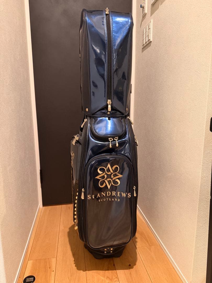 セントアンドリュース キャディバッグ 美品 ネームプレート有 ヘッドカバー4点付