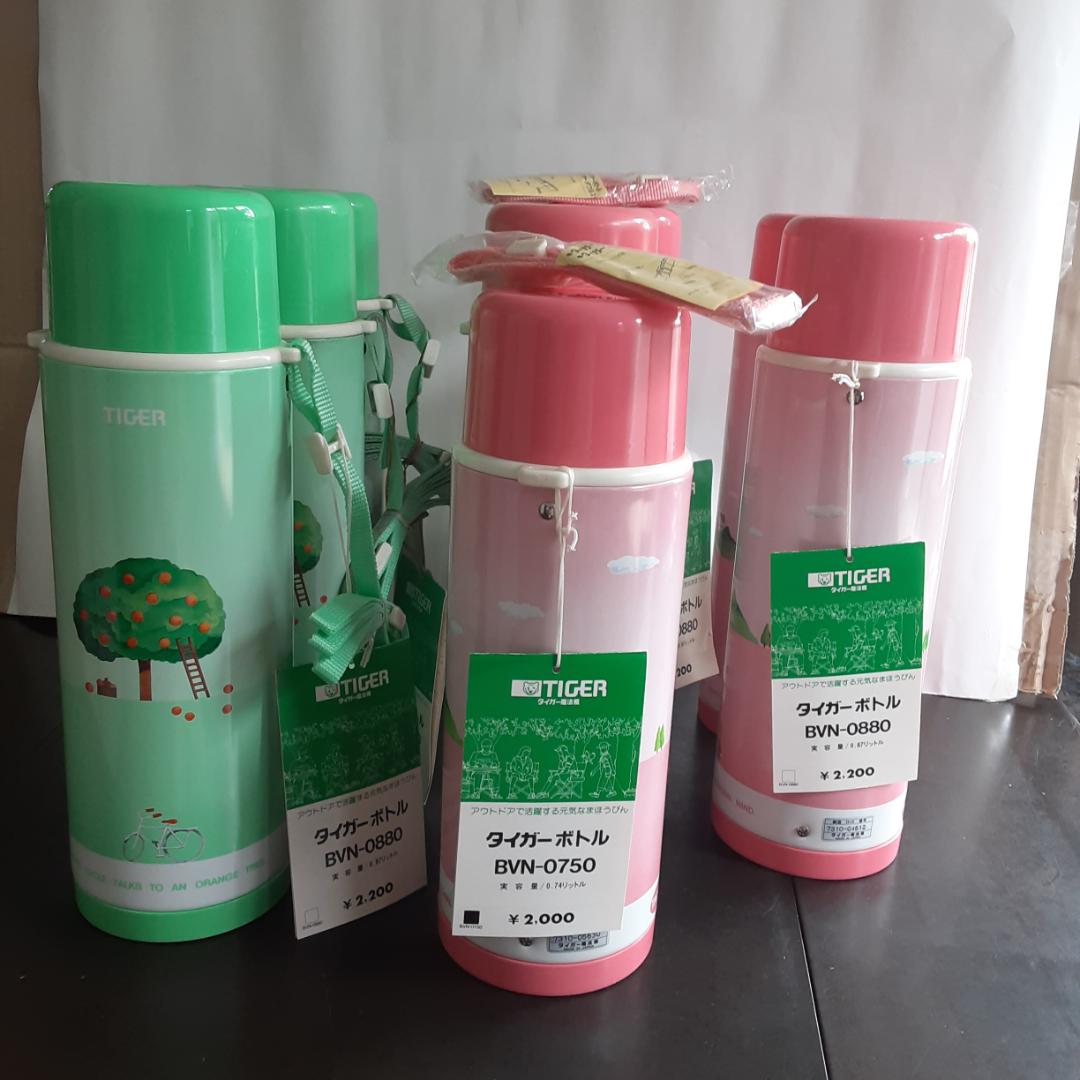 タイガー魔法瓶の水筒 8本
