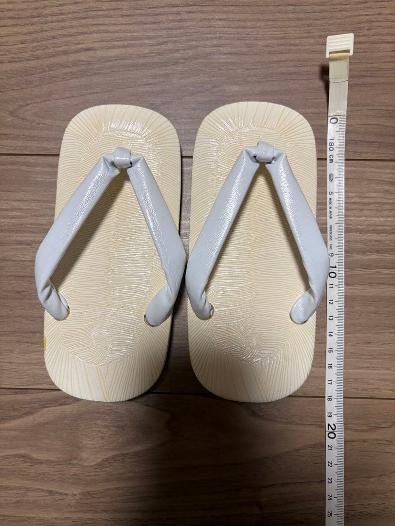 週末限定子ども袴　3歳　七五三　753 ストライプ 着物セット 正絹　新品　下駄