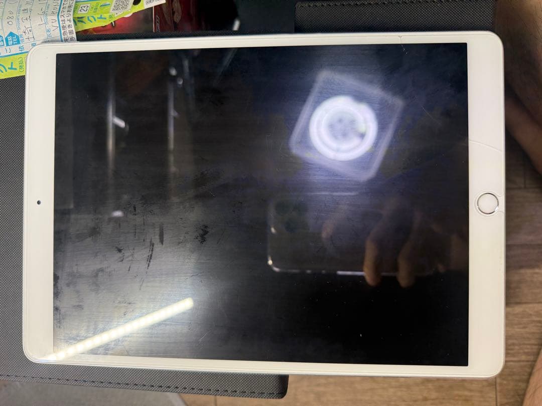 Apple iPad Pro 10.5インチ第1世代64GB シルバー