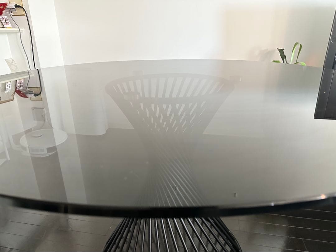 【送料込み】カリガリス ダイニングテーブル VORTEX ヴォルテックス