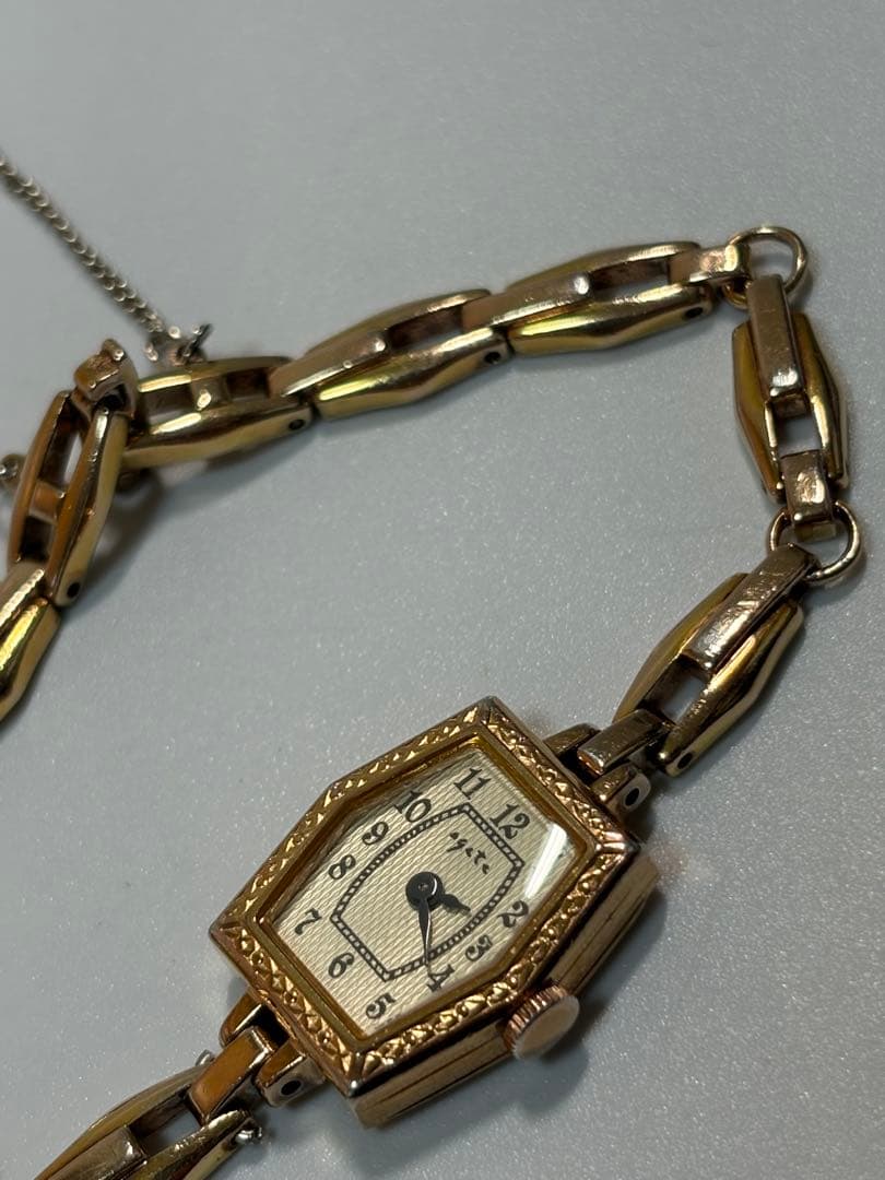 agete アガット ヘキサゴン レディース腕時計 ジュエリーウォッチ ゴールド