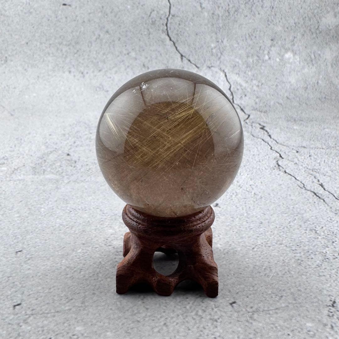 M-46ゴールドルチル丸玉　針入りルチルクォーツスフィア　天然石　44mm