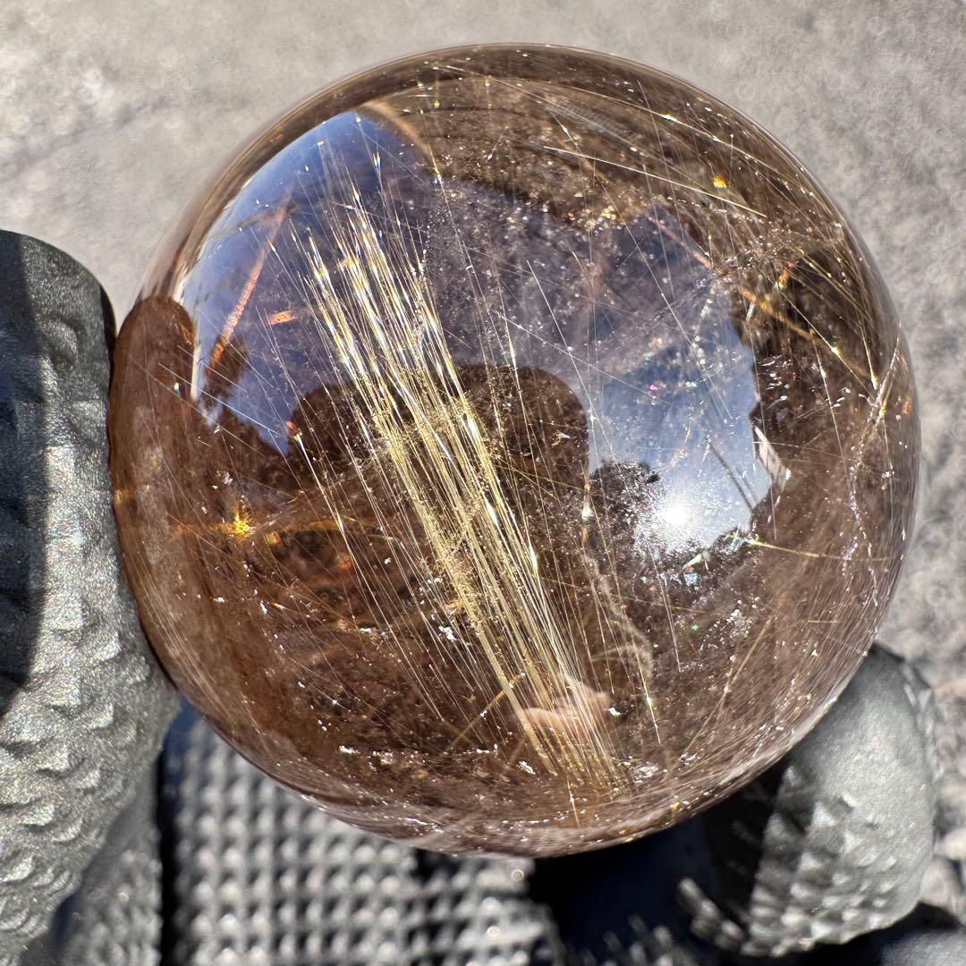 M-46ゴールドルチル丸玉　針入りルチルクォーツスフィア　天然石　44mm