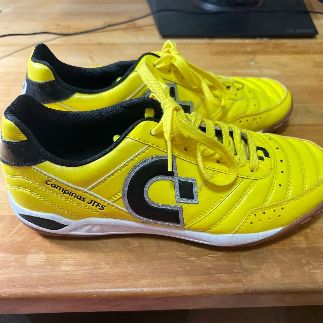 デスポルチ　フットサルシューズ