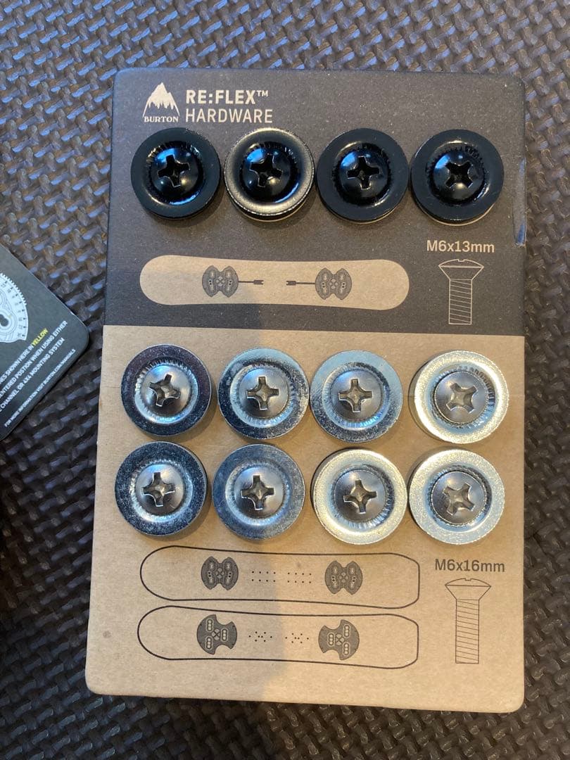 BURTON バインディング　SMALLS Lサイズ（キッズのLサイズ）バートン