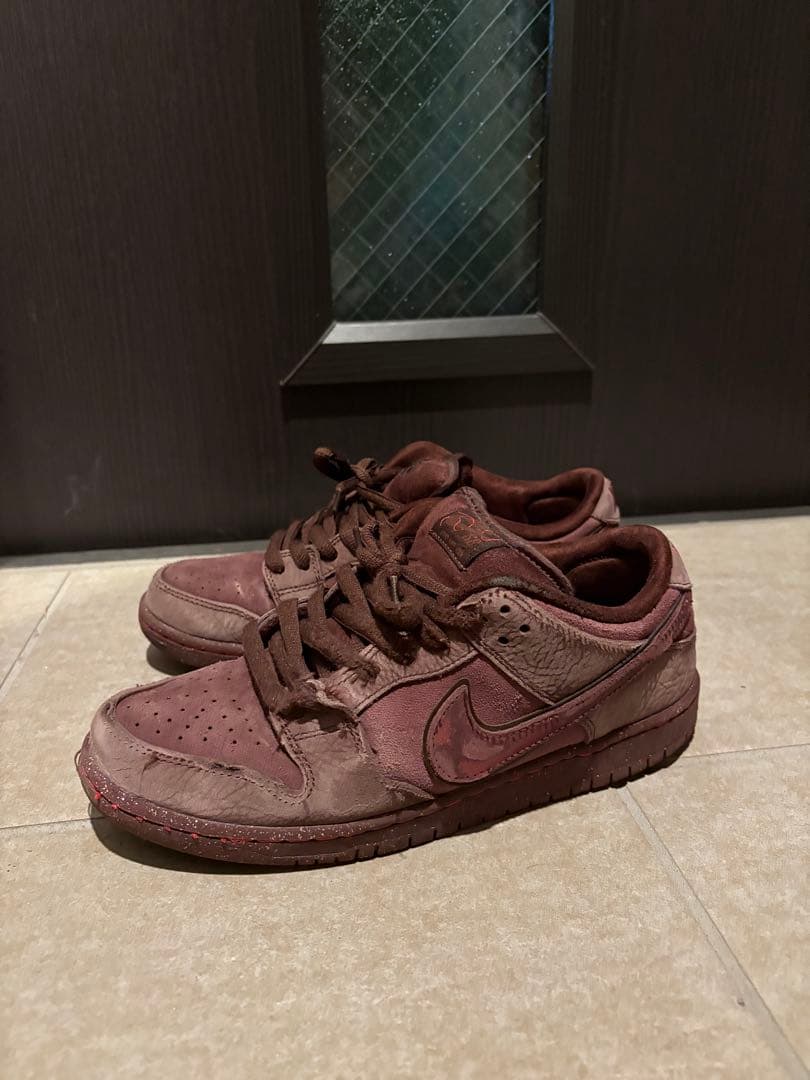 スケートボード Nike SB Dunk Low PRM City of Love 26.5
