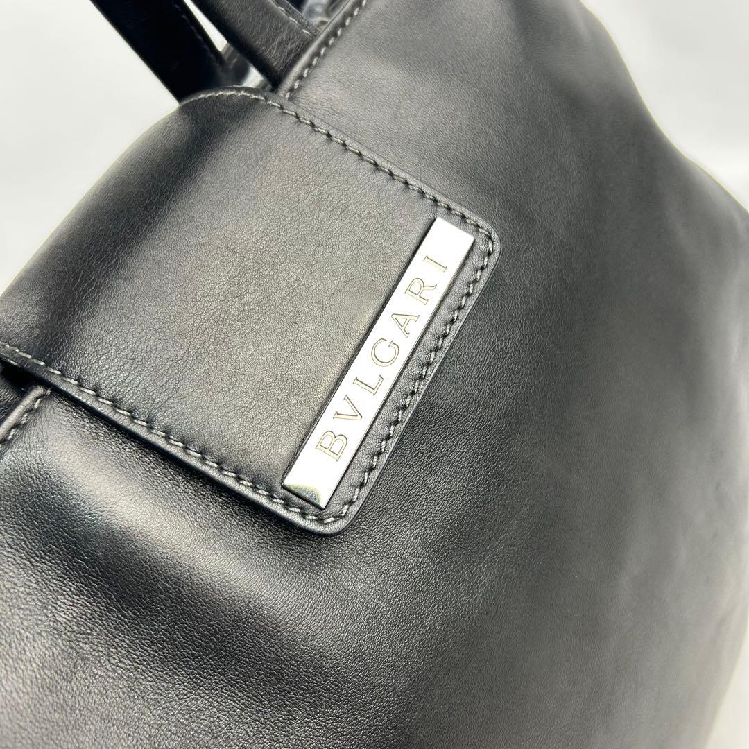 【美品】ブルガリ　トートバッグ　2way レザー　ロゴ金具　ビジネス　大容量　黒