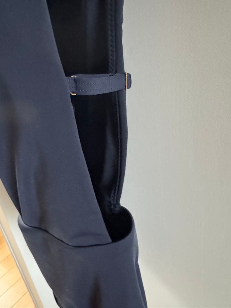 SISANDI SIDE OPENED CLASSIC ネイビー