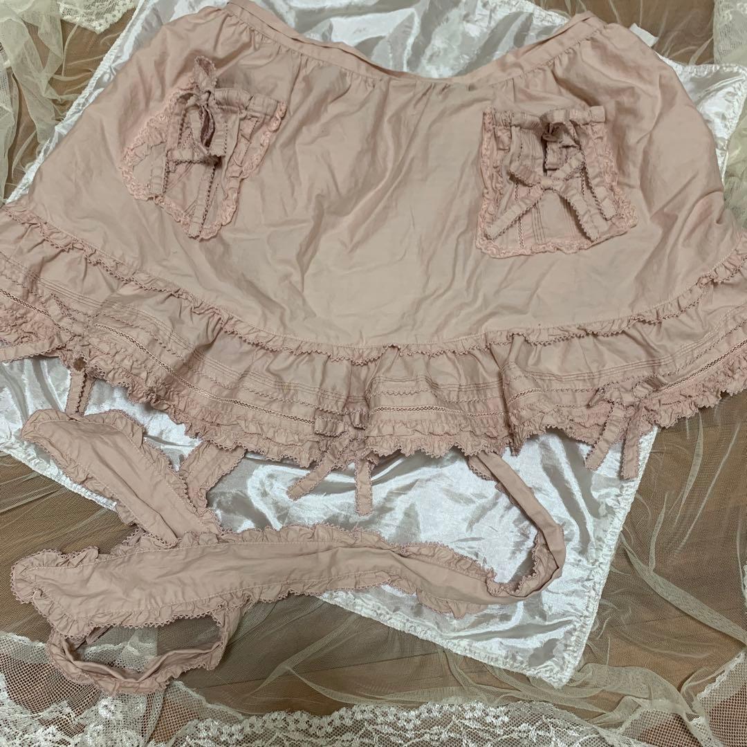 ピンクハウス　リボンフリルエプロン