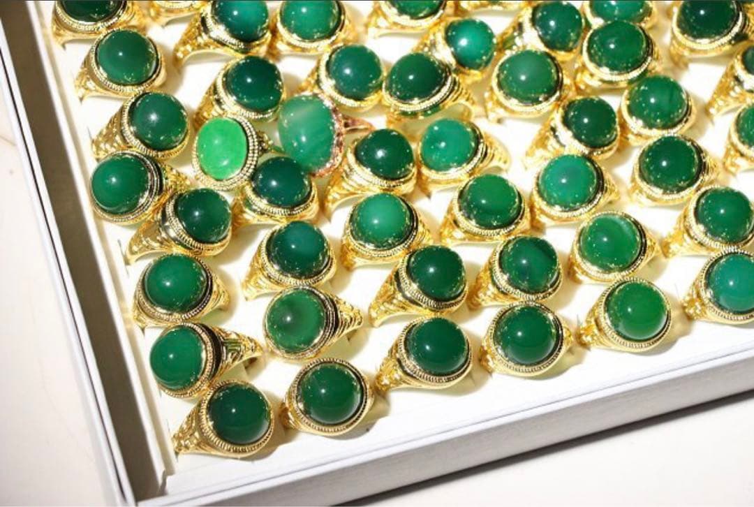 翡翠指輪　100個まとめて