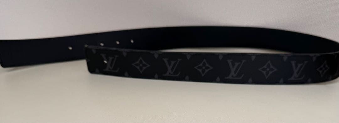 (くみっきー)LOUIS VUITTON ブラック ベルト バックル無し