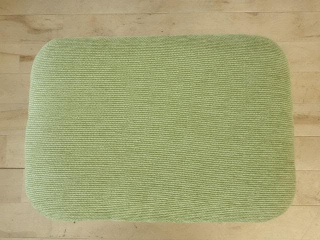 北海道手作り家具　ケヤキ材　スツール　２色選択可能 ＳＨ４４５