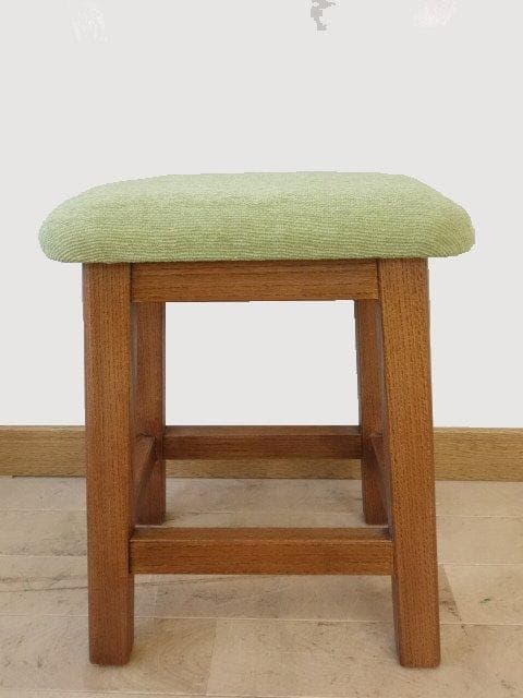 北海道手作り家具　ケヤキ材　スツール　２色選択可能 ＳＨ４４５