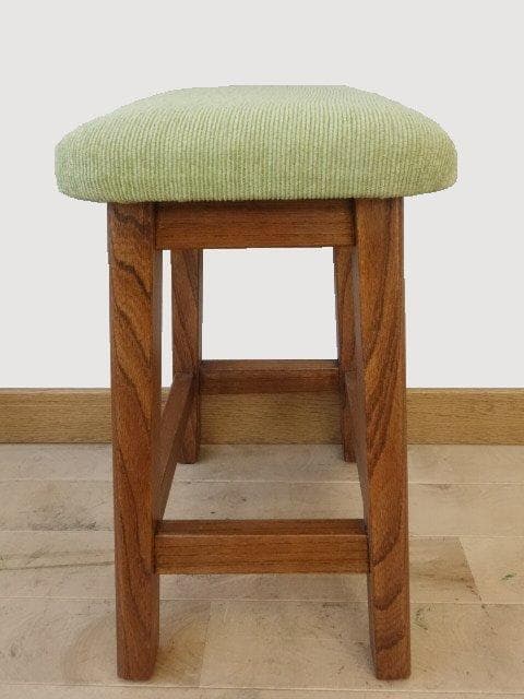 北海道手作り家具　ケヤキ材　スツール　２色選択可能 ＳＨ４４５