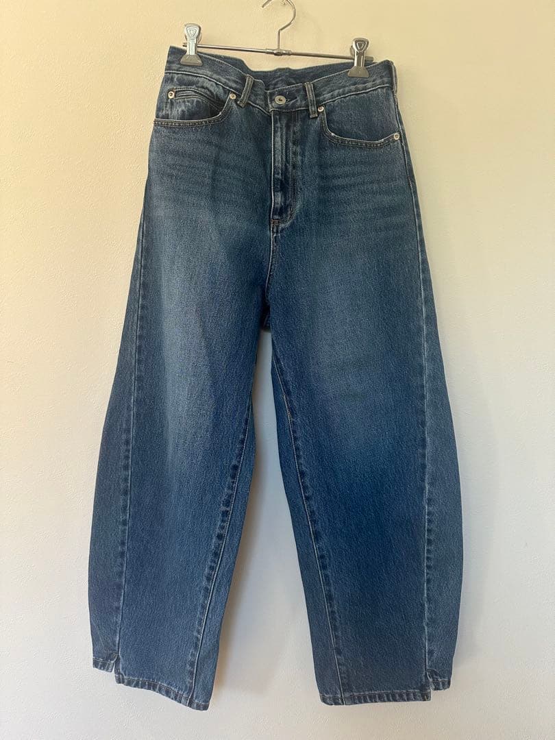 B.CSTOCK/DU JOUR バレルレッグデニム 新品タグ付き