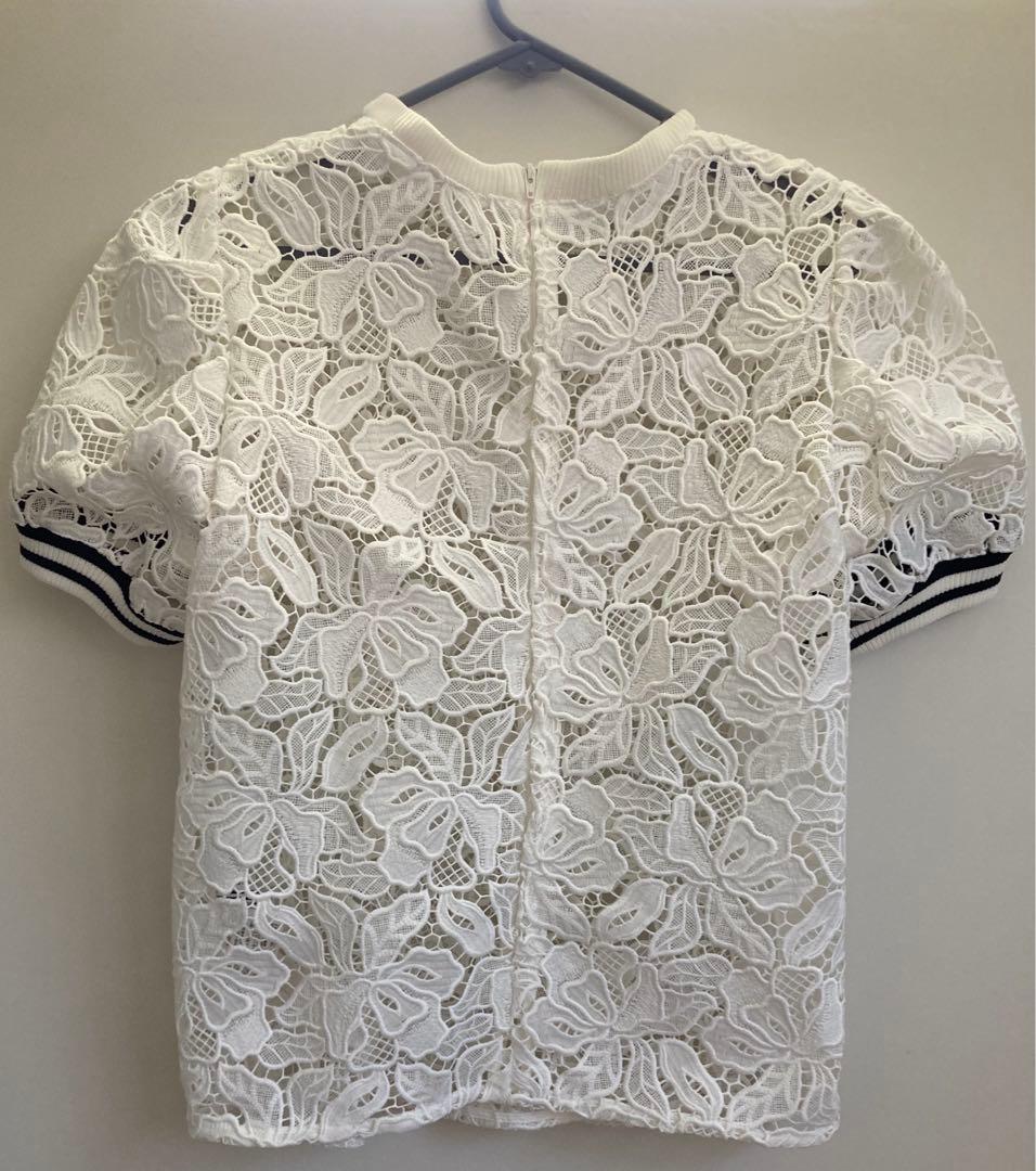 BORDERS at BALCONY フラワーレーストップス ボリューム袖