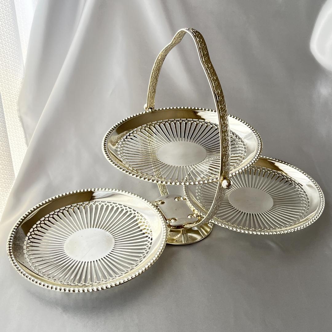 【英国】 パールと透かしのケーキスタンド 【シルバープレート】バタフライ式