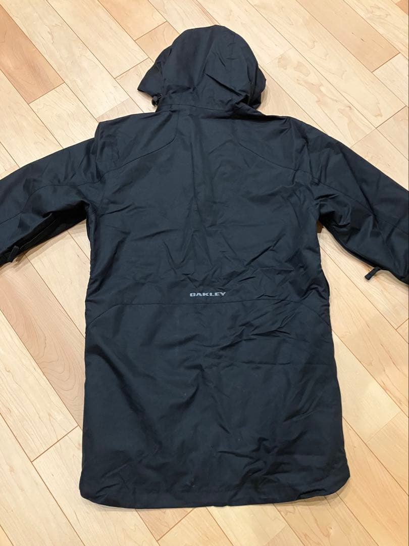 オークリースノーボードウェア