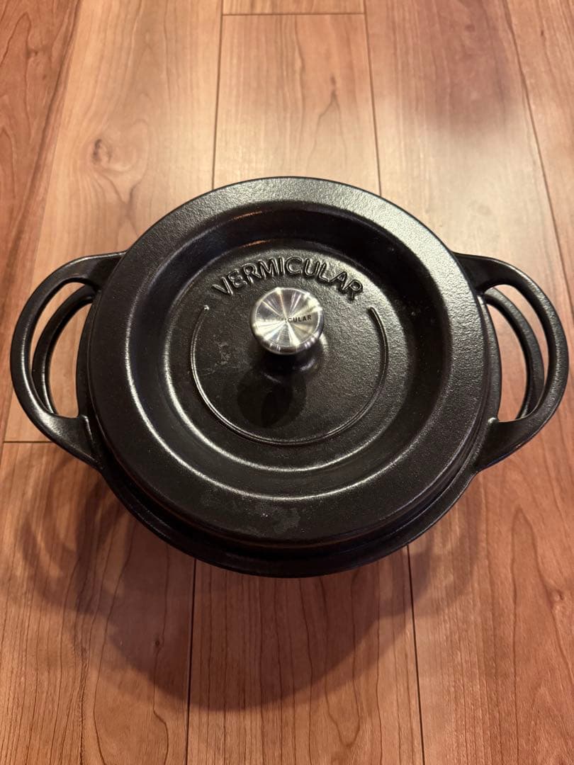 VERMICULAR オーブンポッドラウンド 22cm