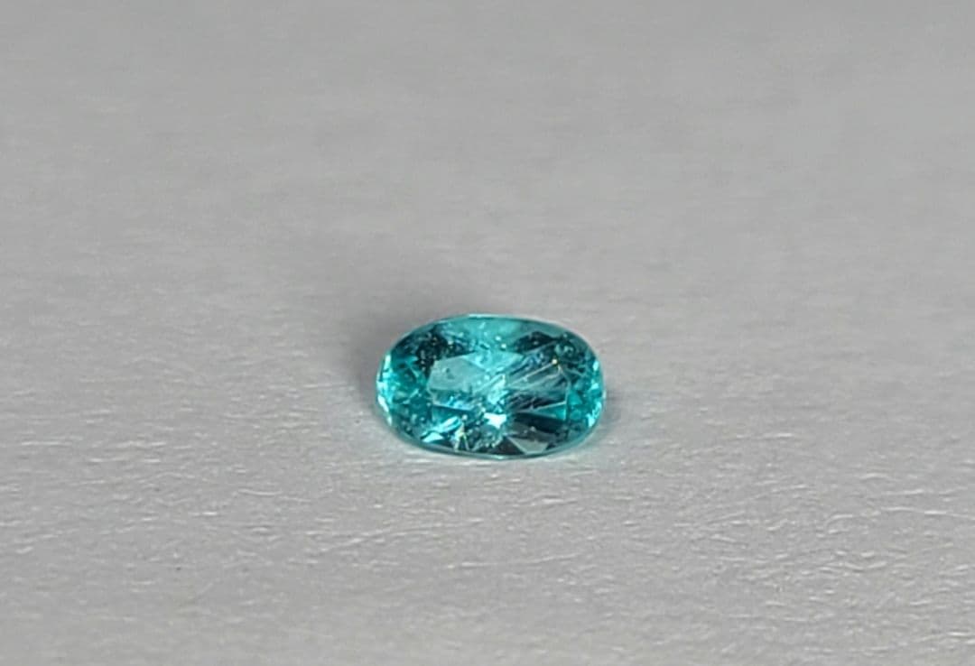 ピカピカネオン!!★ブラジルバターリャパライバトルマリン★オーダー受付中