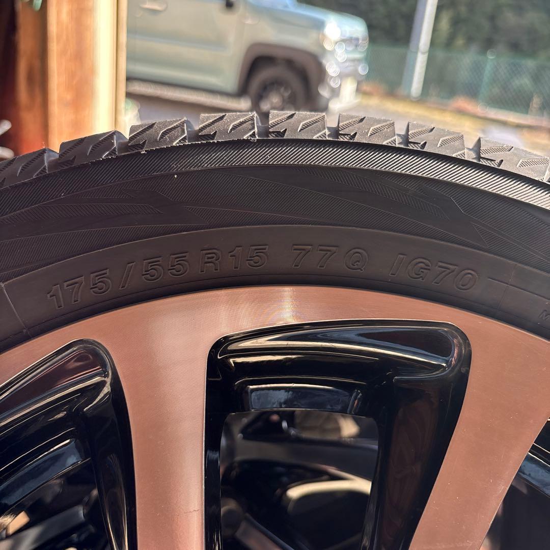 り*ん様 ヨコハマアイスガード　スタッドレスホイールセット　175/55R15