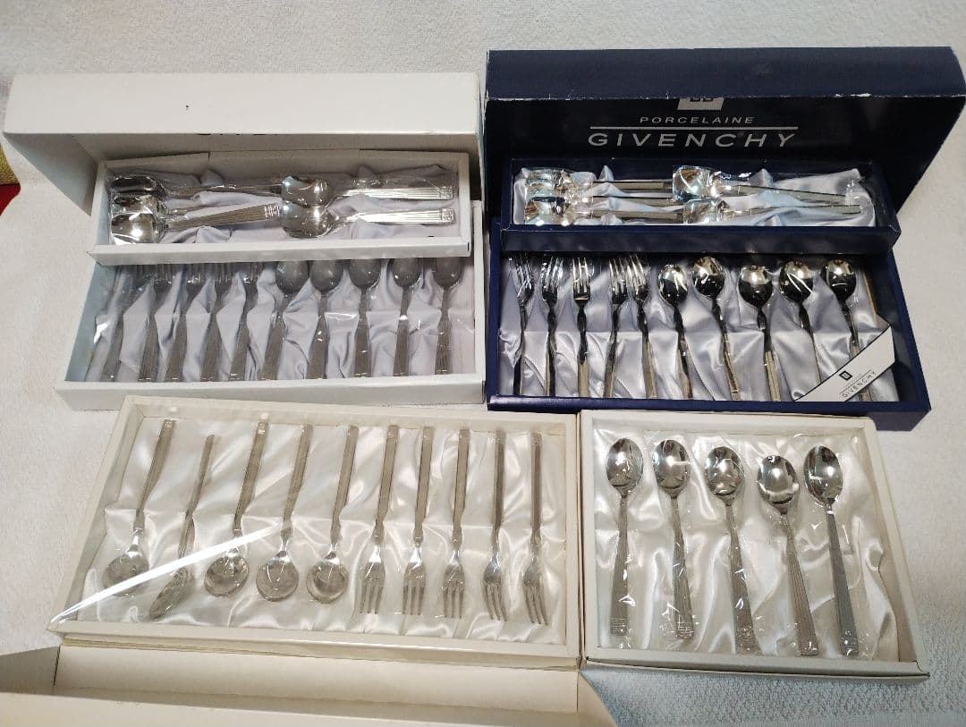 GIVENCHY カトラリー 4セット