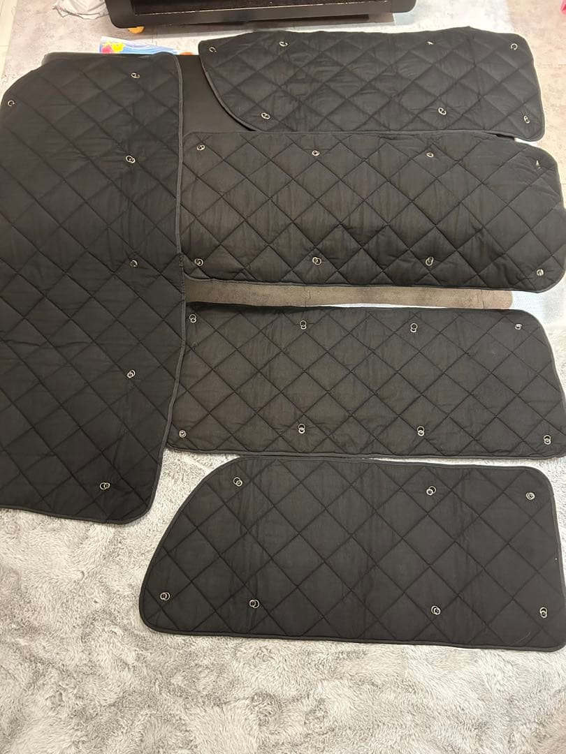 カ*ナ様 ハイエース 遮光パッド