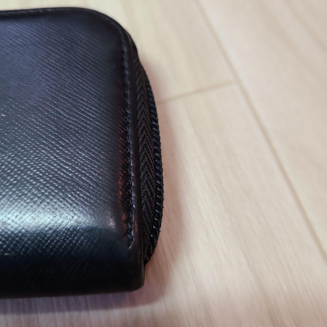 PRADA　ケース　サフィーアーノレザー　三角ロゴ　黒