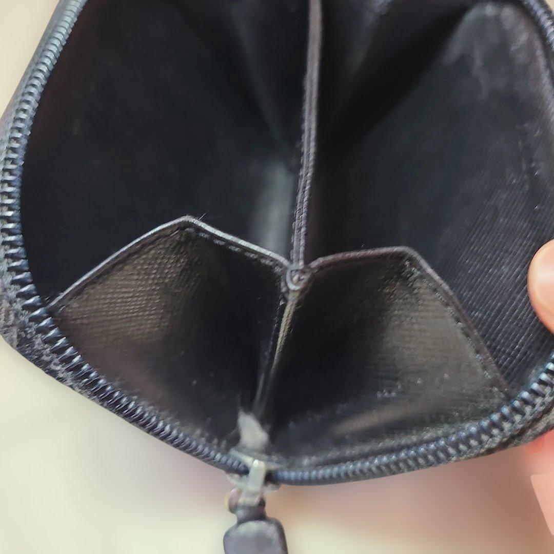 PRADA　ケース　サフィーアーノレザー　三角ロゴ　黒