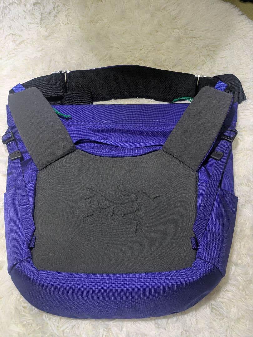 【廃盤希少】ARC'TERYXアークテリクス MISTRAL16 メッセンジャー