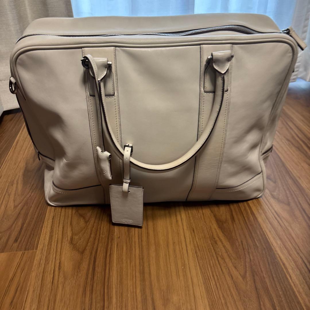 COACH 本革　白　ボストンバック