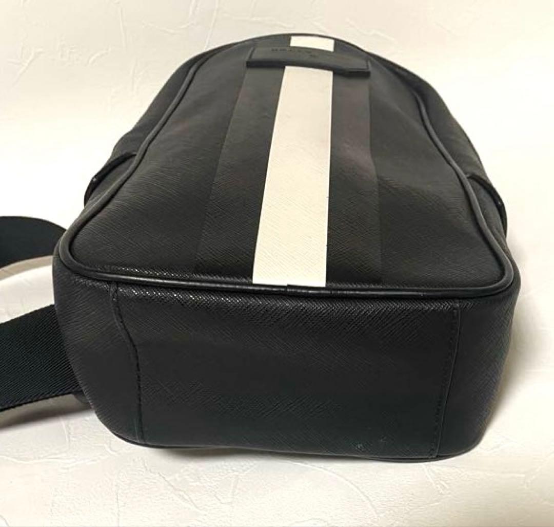 BALLY【バリー】クロス　ボディバッグ　レザーMythosスリングバッグ