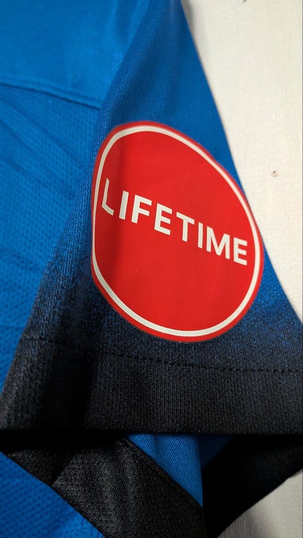 宇津木瑠美選手　サイン入りユニフォーム　ナイキ　背番号２０